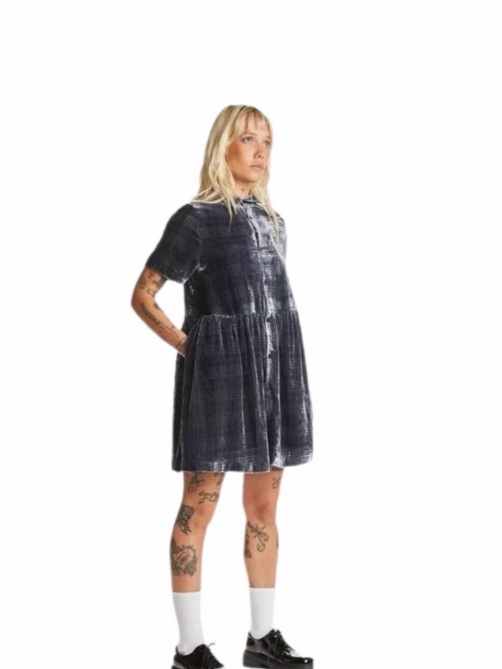 Teddy Fresh Short Velvet Button-Front Dress in Charcoal Houndstooth print - Picture 2 of 2